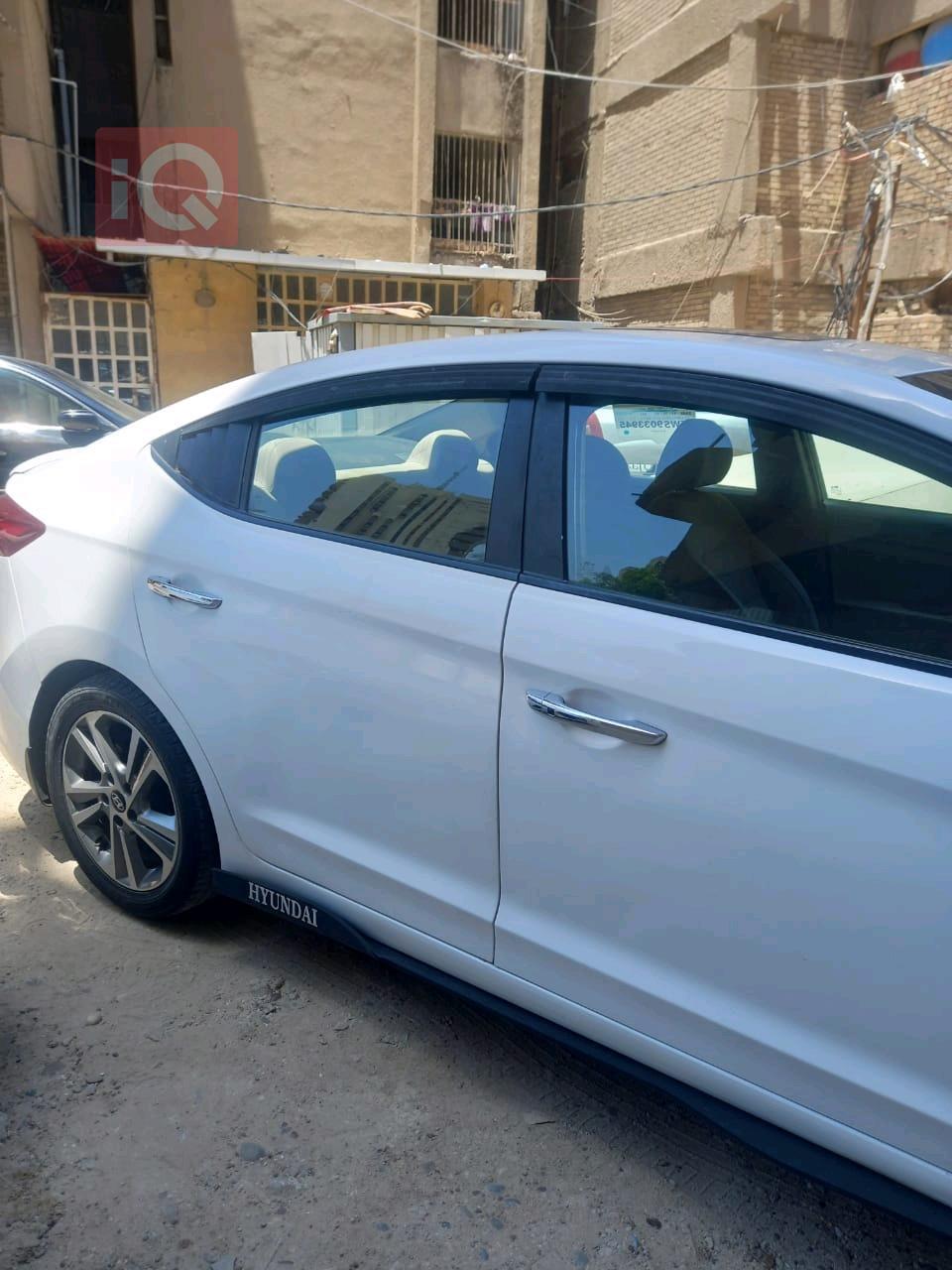 هیوندای ئەلەنترا